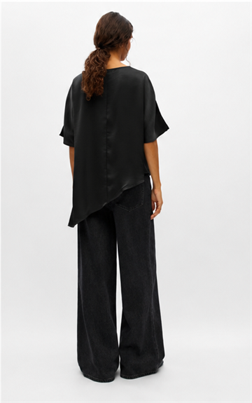 Object - Chilli SS Asymmetric Slit Top - Black