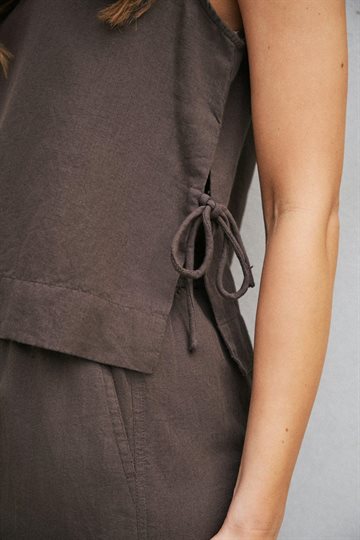 Neo Noir - Svetlana Linen Top - Dark Brown
