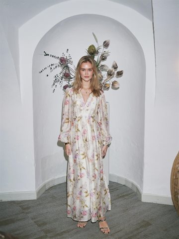 Neo Noir - Silfi Vintage Flower Dress - Off White