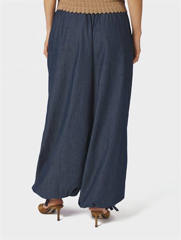 Neo Noir - Roxane Balloon Denim Pants - Blue