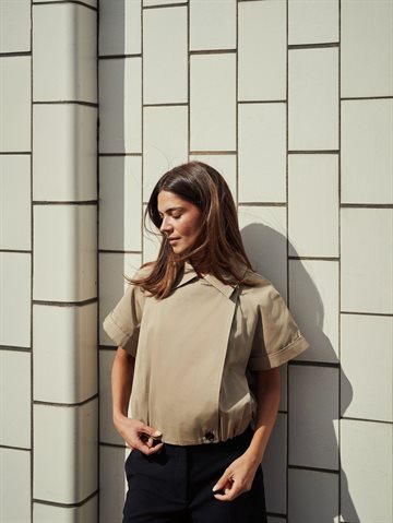 Neo Noir - Lisha Trench Vest - Taupe