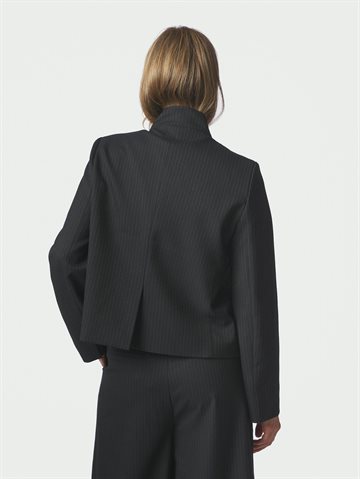Neo Noir - Tiria Slim Pinstripe Blazer - Dark Navy