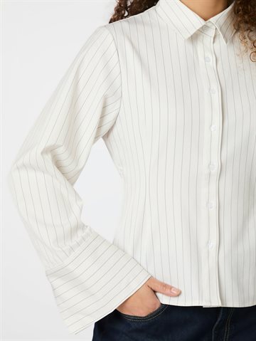 Neo Noir - Rosa Pinstripe Shirt - White