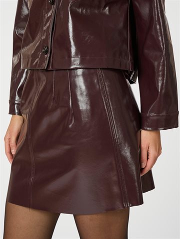 Neo Noir - Hemie Patent Skirt - Burgundy