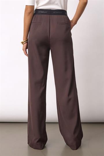 Co\' Couture - Alini Logo Pant - Dark Brown