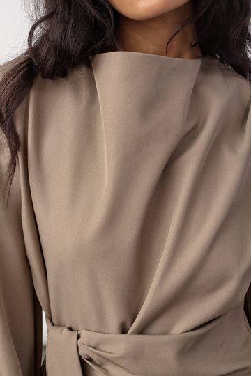 Co\' Couture - Luna Tie Blouse - Taupe