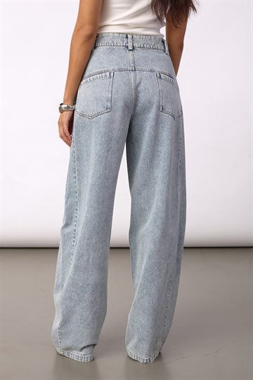 Co\' Couture - Jackson Barrel Jeans - Bleach Denim