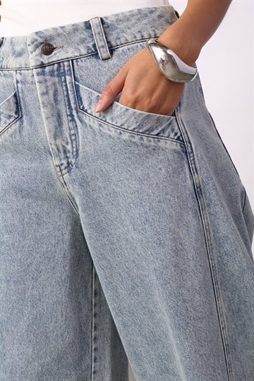 Co\' Couture - Jackson Barrel Jeans - Bleach Denim