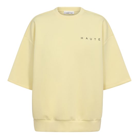 FORUDBESTILLING (START APRIL) Haute L\' Amitié - Maxi Split SS Logo Sweat - Pale Yellow
