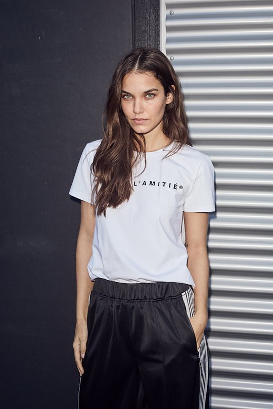 Haute L ' Amitié - Rub Logo Tee - White