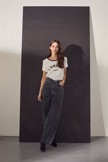 Haute L \' Amitié - Flip Waist Pocket Jeans - Black