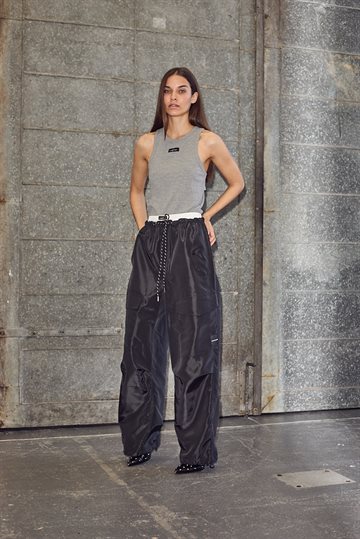 Haute L \' Amitié - Cargo Pull On Trouser - Black