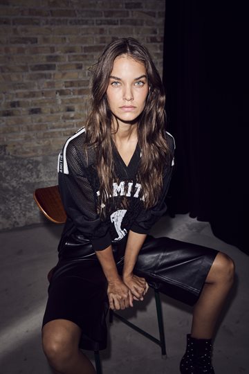 Haute L \' Amitié - Lace Football V-Blouse -  Black