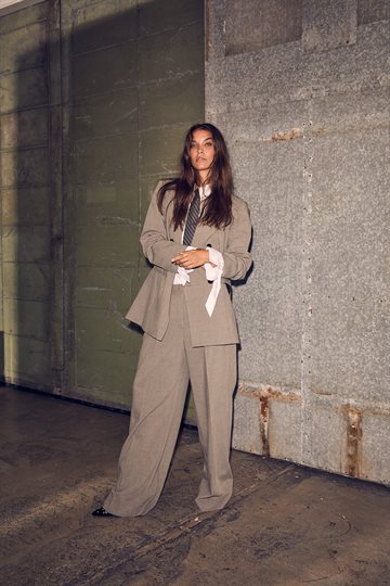 Haute L \' Amitié - Nicole Pleat Pant - Beige Melange
