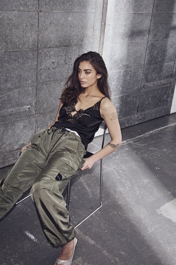 Haute L\' Amitié - Thalia Pull On Trouser - Army