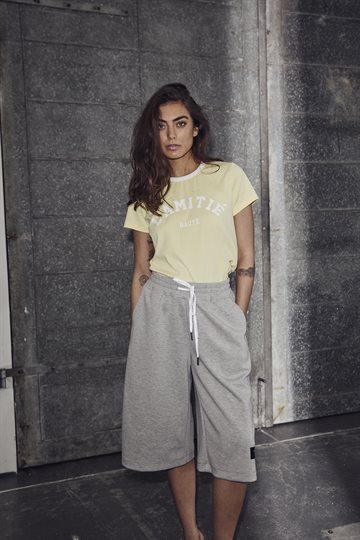 Haute L \' Amitié - Neckline Logo Tee - Pale Yellow