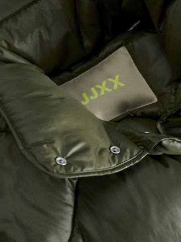 JJXX - Stella Shiny Quilted Jacket - Grape Leaf