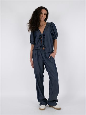 Neo Noir - Astra Chambray Pants - Dark Navy