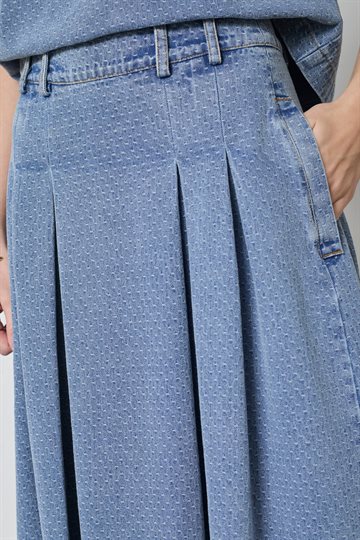Co\' Couture - Lova Anya Pleat Skirt - Denim Blue