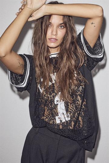 Haute L ' Amité - Lace Football Tee - Black